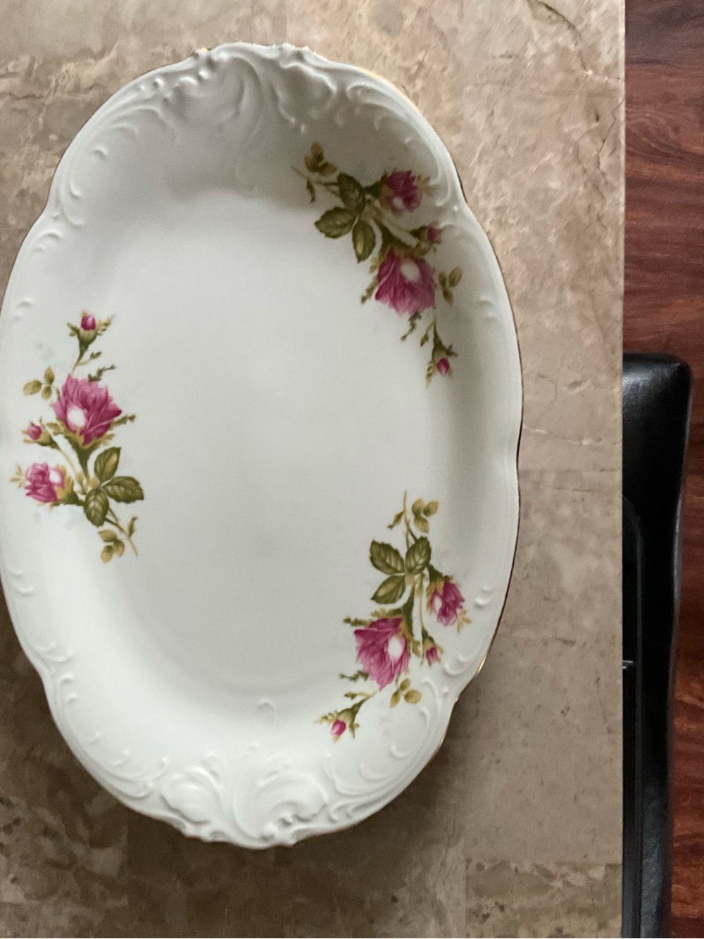 WALBRZYCH Moss Rose 13” Platter